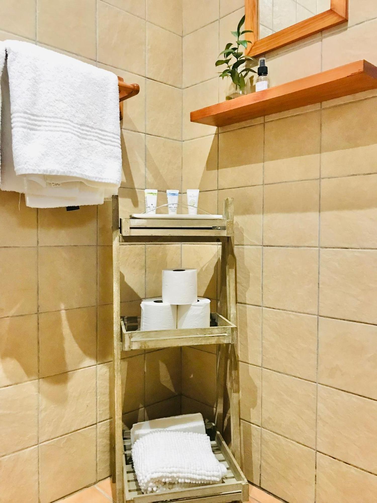 10Vdw Self Catering Apartments Durbanville Esterno foto